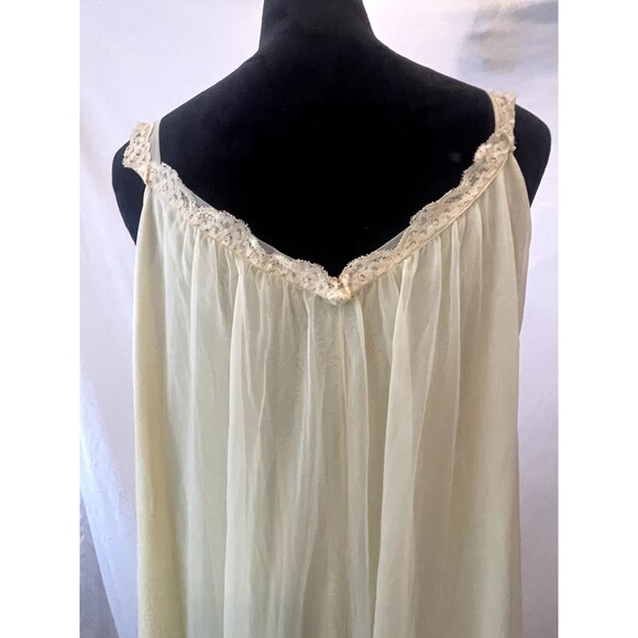 Vintage 60's Shadowline Lace and Chiffon babydoll nightgown Lingerie Yellow Mod - Picture 5 of 9